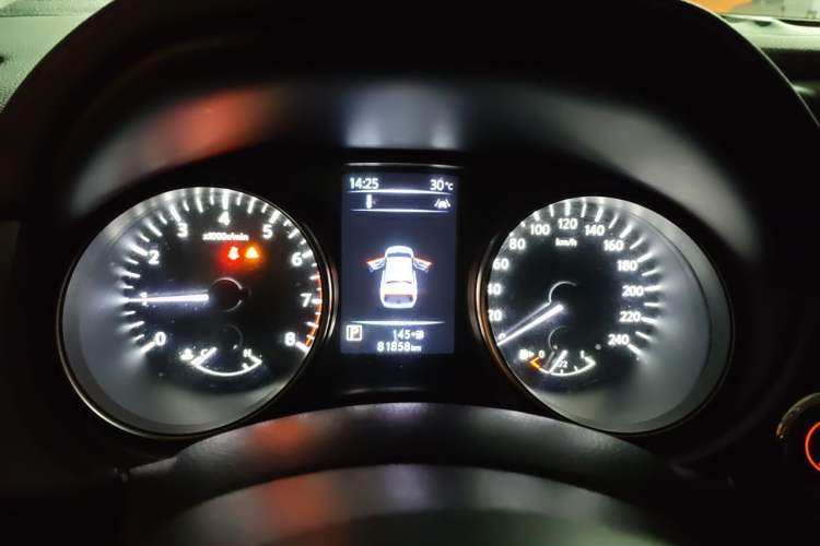 Used Nissan Qashqai 2019 2.0L CVT Luxury Edition Instrument Cluster