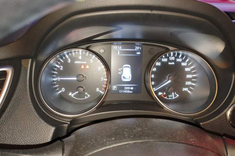 Used Nissan Qashqai 2019 2.0L CVT Luxury Edition Instrument Cluster