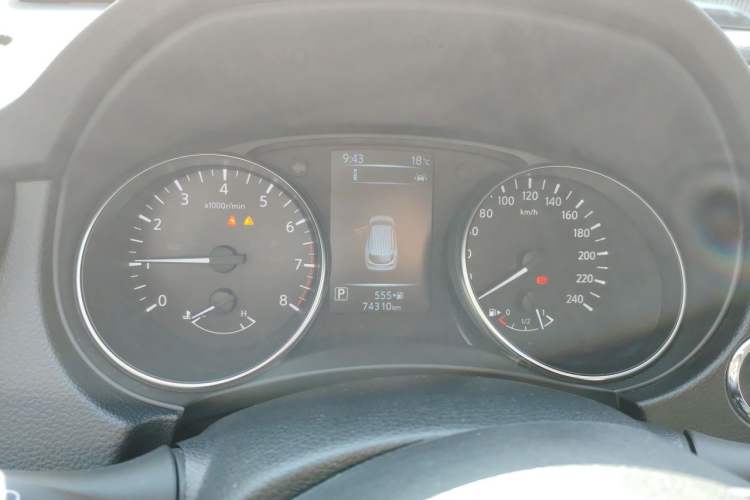 Used Nissan Qashqai 2019 2.0L CVT Luxury Edition Instrument Cluster