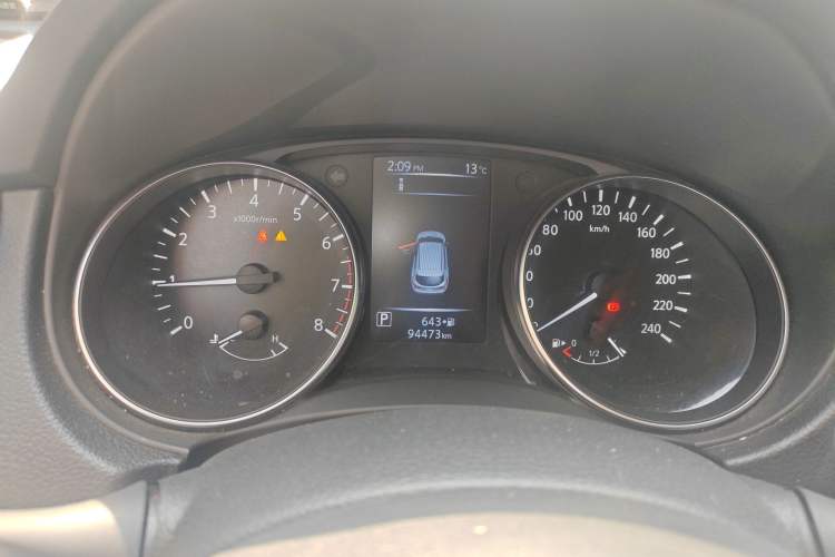 Used Nissan Qashqai 2019 2.0L CVT Luxury Edition Instrument Cluster