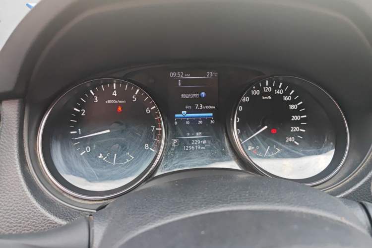 Used Nissan Qashqai 2019 2.0L CVT Luxury Edition Instrument Cluster