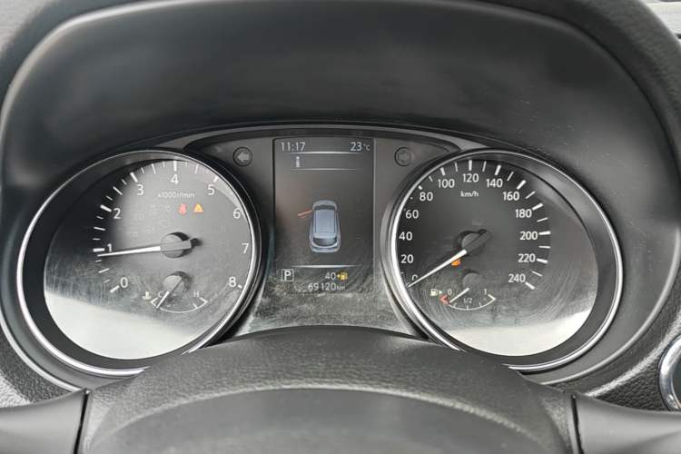 Used Nissan Qashqai 2019 2.0L CVT Luxury Edition Instrument Cluster