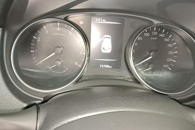Used Nissan Qashqai 2019 2.0L CVT Luxury Edition Instrument Cluster