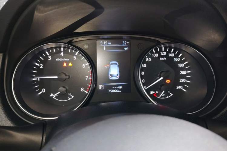 Used Nissan Qashqai 2019 2.0L CVT Luxury Edition Instrument Cluster