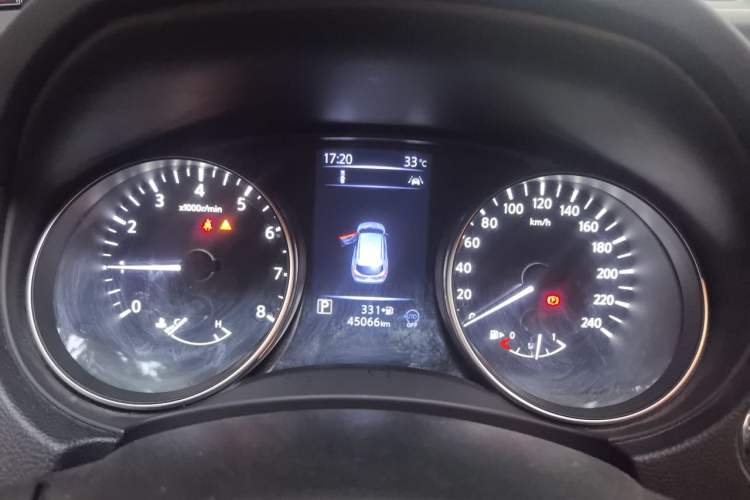 Used Nissan Qashqai 2019 2.0L CVT Luxury Edition Instrument Cluster