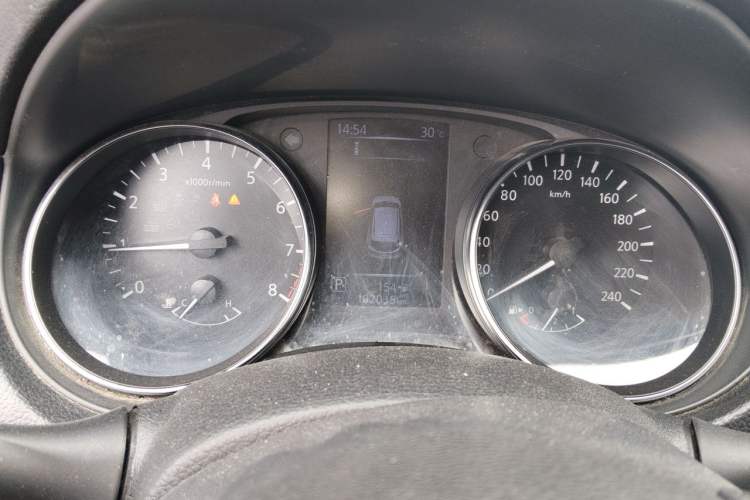 Used Nissan Qashqai 2019 2.0L CVT Luxury Edition Instrument Cluster