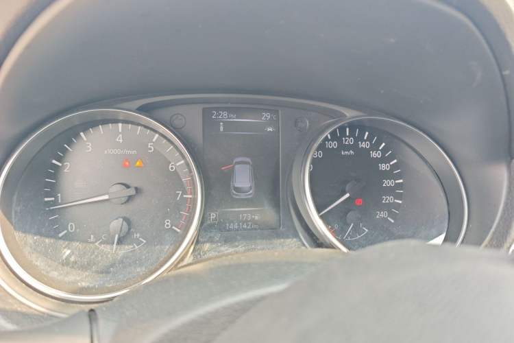 Used Nissan Qashqai 2019 2.0L CVT Luxury Edition Instrument Cluster
