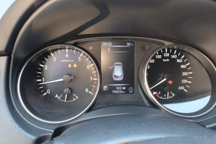 Used Nissan Qashqai 2019 2.0L CVT Luxury Edition Instrument Cluster