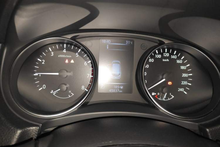 Used Nissan Qashqai 2019 2.0L CVT Luxury Edition Instrument Cluster