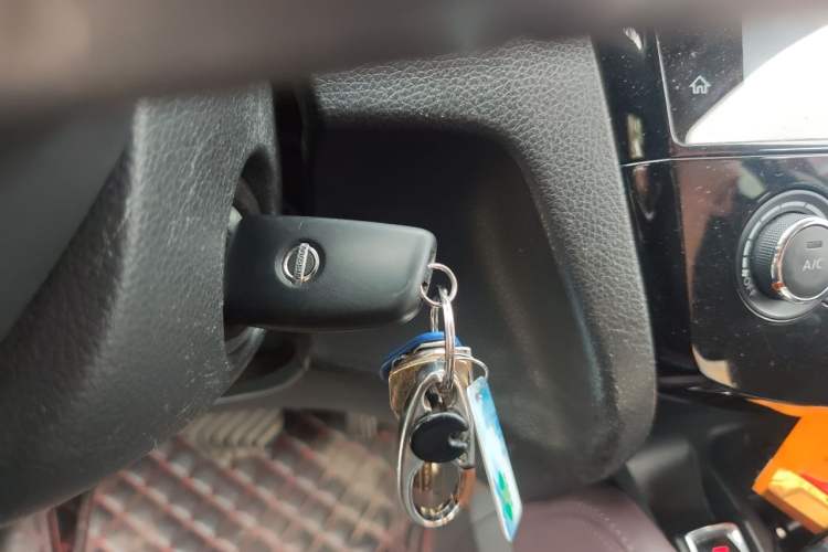 Used Nissan Qashqai 2019 2.0L CVT Smart Enjoyment Version Interior 1