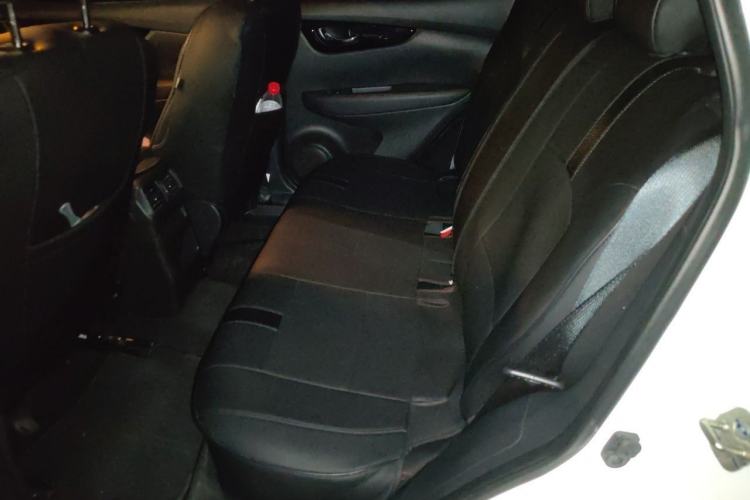 Used Nissan Qashqai 2019 2.0L CVT Smart Enjoyment Version Interior 4