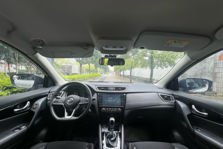 Used Nissan Qashqai 2019 2.0L CVT Smart Enjoyment Version Interior 4