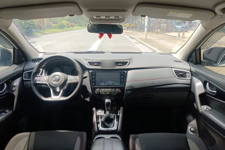 Used Nissan Qashqai 2019 2.0L CVT Smart Enjoyment Version Interior 4