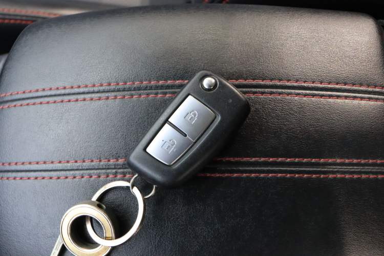 Used Nissan Qashqai 2019 2.0L CVT Smart Enjoyment Version Interior 5