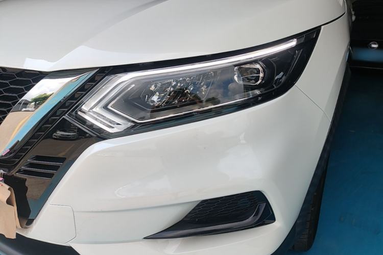 Used Nissan Qashqai 2019 2.0L CVT Luxury Edition Left Front Headlight