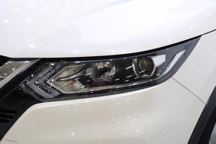 Used Nissan Qashqai 2019 2.0L CVT Smart Enjoyment Version Left Front Headlight