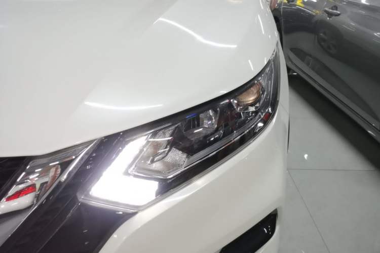 Used Nissan Qashqai 2019 2.0L CVT Smart Enjoyment Version Left Front Headlight