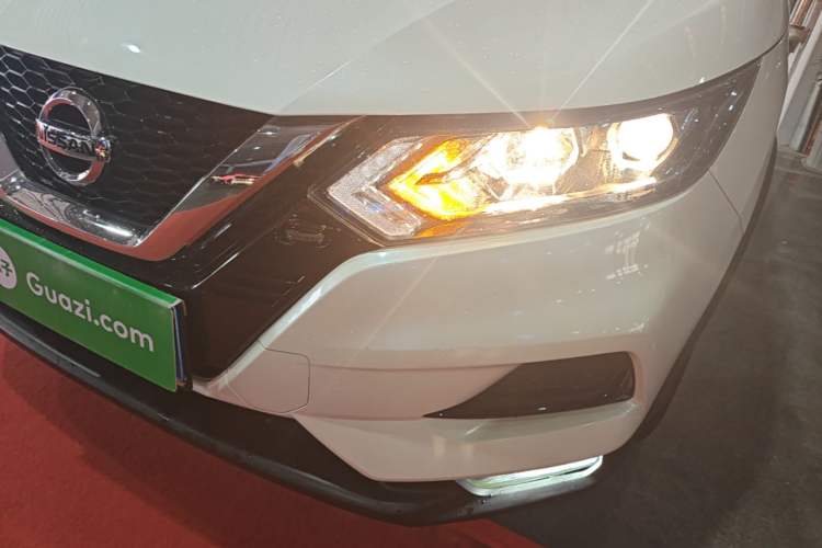 Used Nissan Qashqai 2019 2.0L CVT Smart Enjoyment Version Left Front Headlight