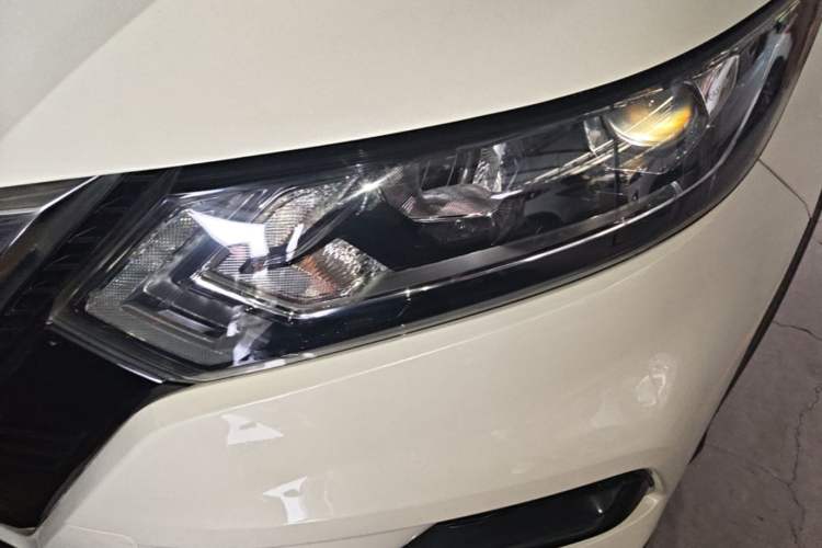 Used Nissan Qashqai 2019 2.0L CVT Smart Enjoyment Version Left Front Headlight