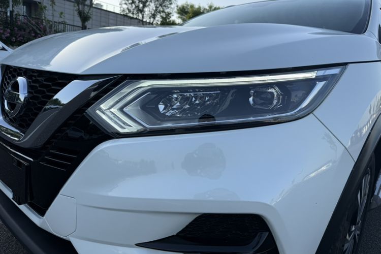 Used Nissan Qashqai 2019 2.0L CVT Luxury Edition Left Front Headlight