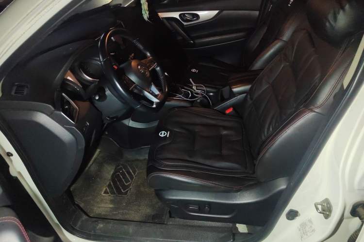 Used Nissan Qashqai 2019 2.0L CVT Luxury Edition Left Front Seat