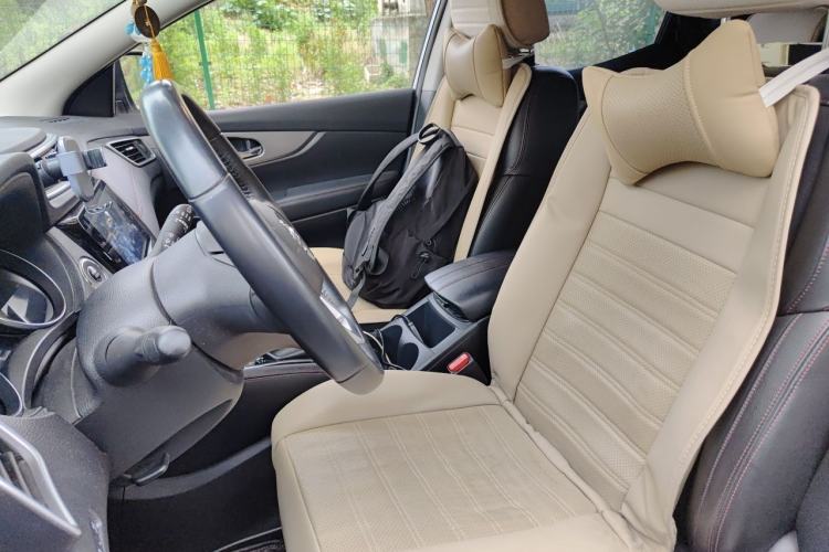Used Nissan Qashqai 2019 2.0L CVT Luxury Edition Left Front Seat