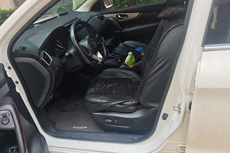 Used Nissan Qashqai 2019 2.0L CVT Luxury Edition Left Front Seat