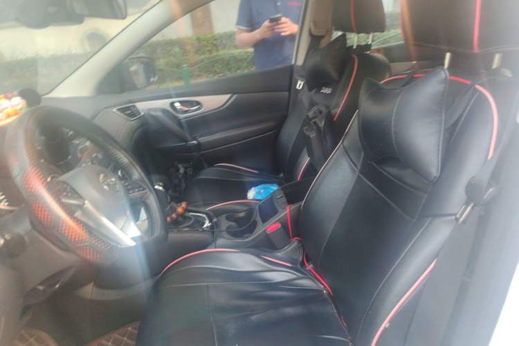 Used Nissan Qashqai 2019 2.0L CVT Luxury Edition Left Front Seat