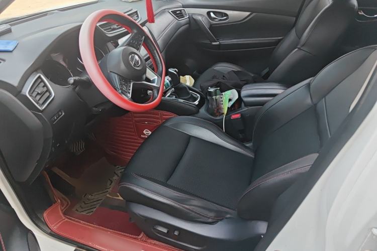 Used Nissan Qashqai 2019 2.0L CVT Luxury Edition Left Front Seat