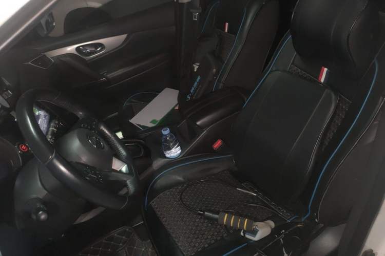 Used Nissan Qashqai 2019 2.0L CVT Luxury Edition Left Front Seat