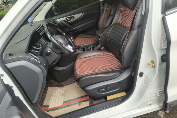 Used Nissan Qashqai 2019 2.0L CVT Luxury Edition Left Front Seat
