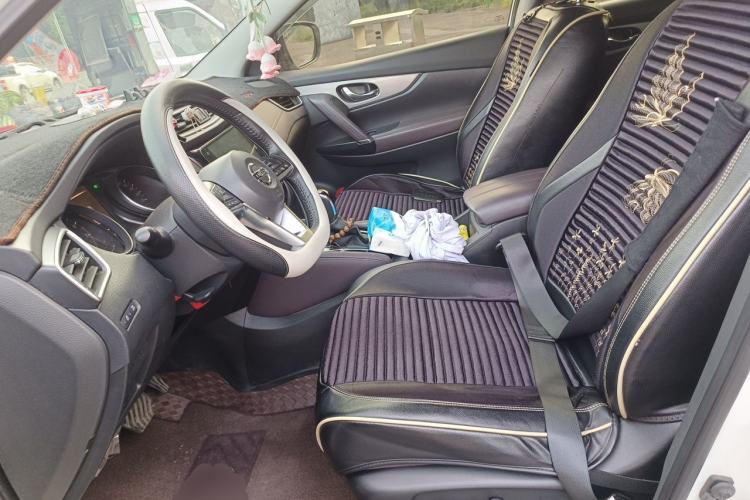 Used Nissan Qashqai 2019 2.0L CVT Luxury Edition Left Front Seat