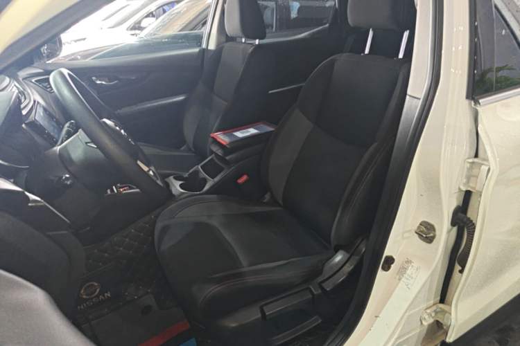 Used Nissan Qashqai 2019 2.0L CVT Smart Enjoyment Version Left Front Seat