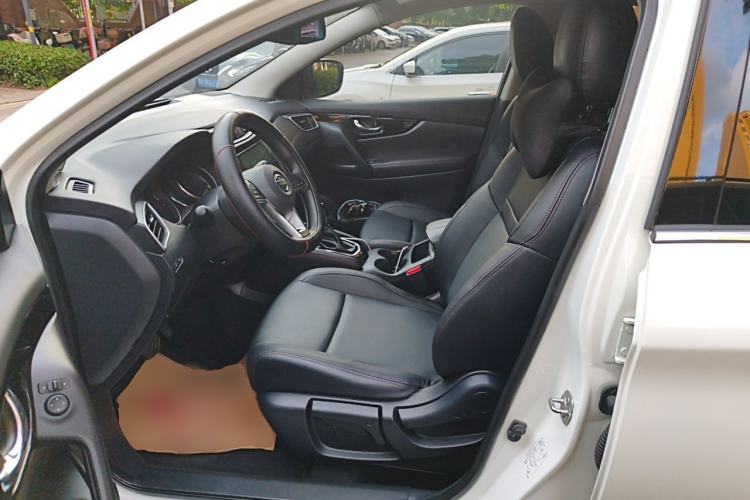 Used Nissan Qashqai 2019 2.0L CVT Smart Enjoyment Version Left Front Seat
