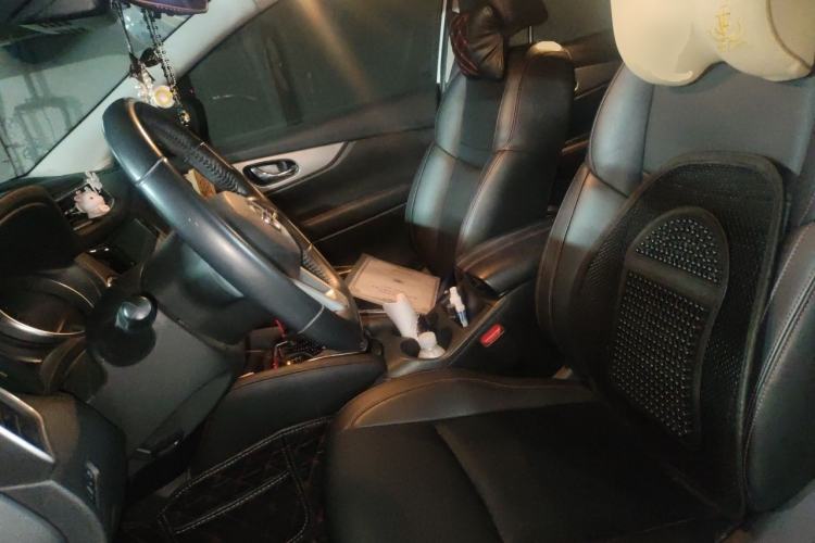 Used Nissan Qashqai 2019 2.0L CVT Luxury Edition Left Front Seat