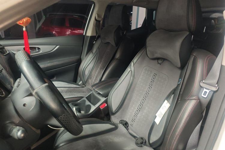 Used Nissan Qashqai 2019 2.0L CVT Luxury Edition Left Front Seat