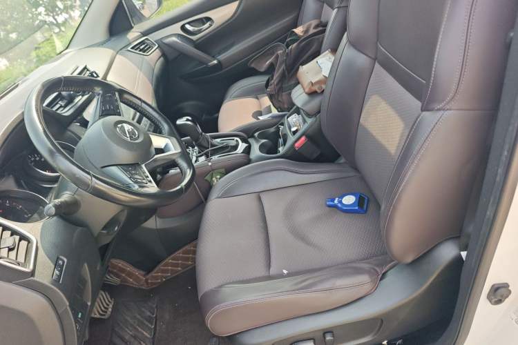 Used Nissan Qashqai 2019 2.0L CVT Luxury Edition Left Front Seat