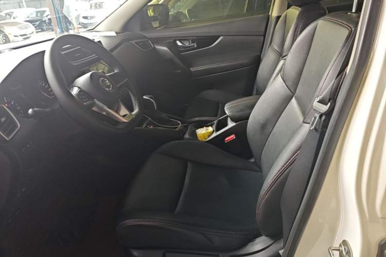 Used Nissan Qashqai 2019 2.0L CVT Smart Enjoyment Version Left Front Seat