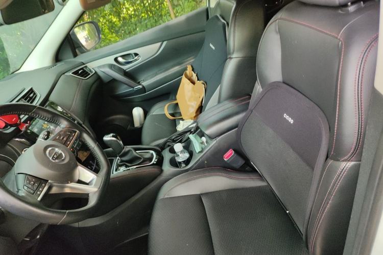 Used Nissan Qashqai 2019 2.0L CVT Luxury Edition Left Front Seat
