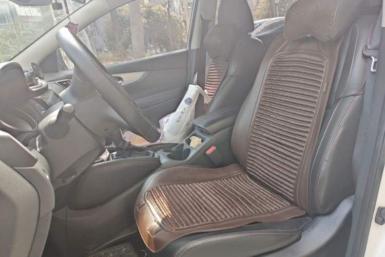 Used Nissan Qashqai 2019 2.0L CVT Luxury Edition Left Front Seat