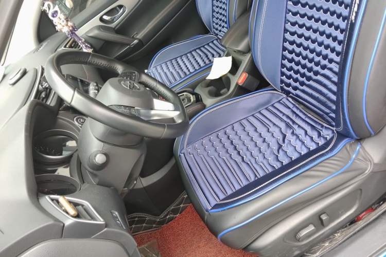 Used Nissan Qashqai 2019 2.0L CVT Luxury Edition Left Front Seat