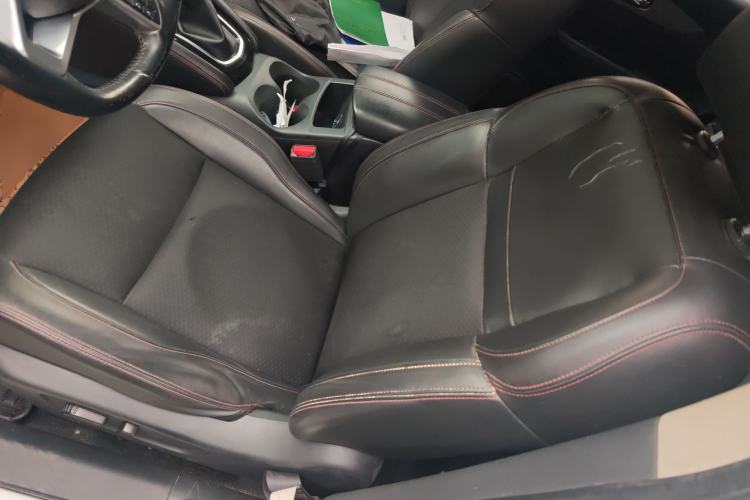Used Nissan Qashqai 2019 2.0L CVT Luxury Edition Left Front Seat
