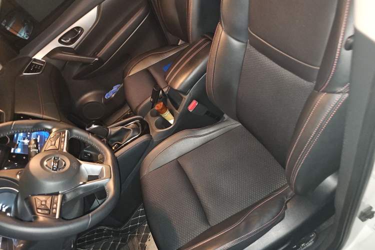 Used Nissan Qashqai 2019 2.0L CVT Luxury Edition Left Front Seat
