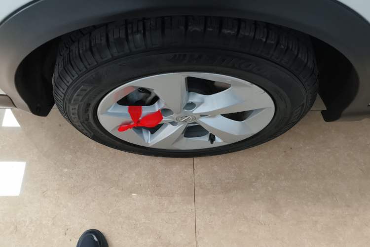 Used Nissan Qashqai 2019 2.0L CVT Smart Enjoyment Version Left Front Wheel Hub