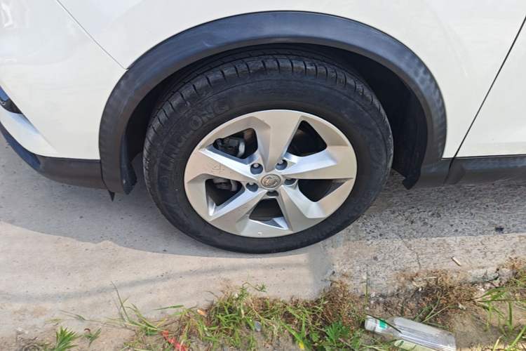 Used Nissan Qashqai 2019 2.0L CVT Smart Enjoyment Version Left Front Wheel Hub