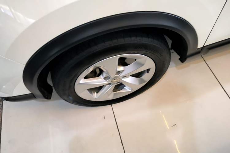 Used Nissan Qashqai 2019 2.0L CVT Smart Enjoyment Version Left Front Wheel Hub