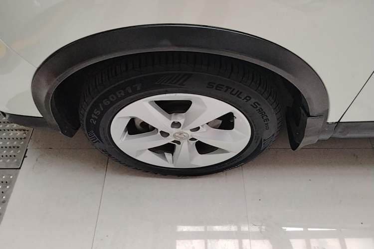 Used Nissan Qashqai 2019 2.0L CVT Smart Enjoyment Version Left Front Wheel Hub