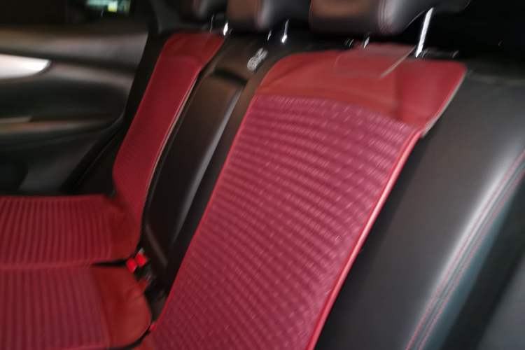 Used Nissan Qashqai 2019 2.0L CVT Luxury Edition Left Rear Seat