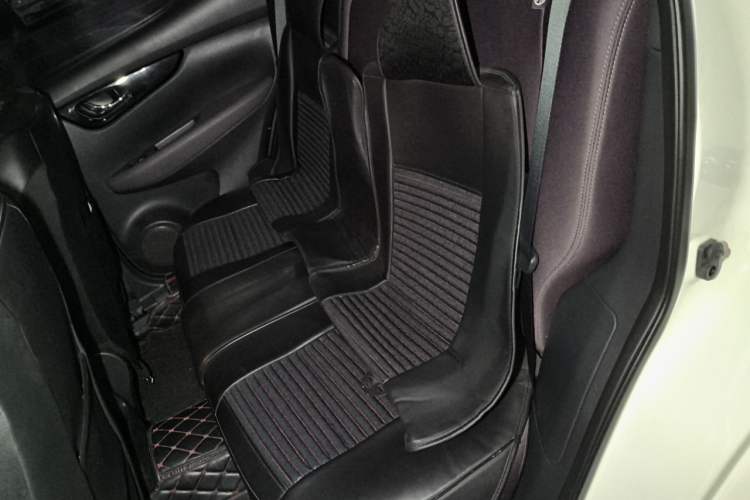 Used Nissan Qashqai 2019 2.0L CVT Smart Enjoyment Version Left Rear Seat