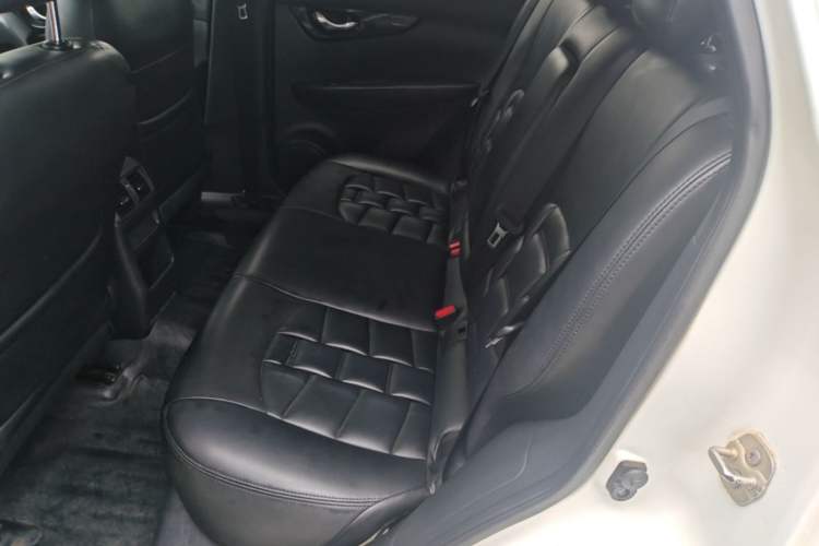 Used Nissan Qashqai 2019 2.0L CVT Smart Enjoyment Version Left Rear Seat